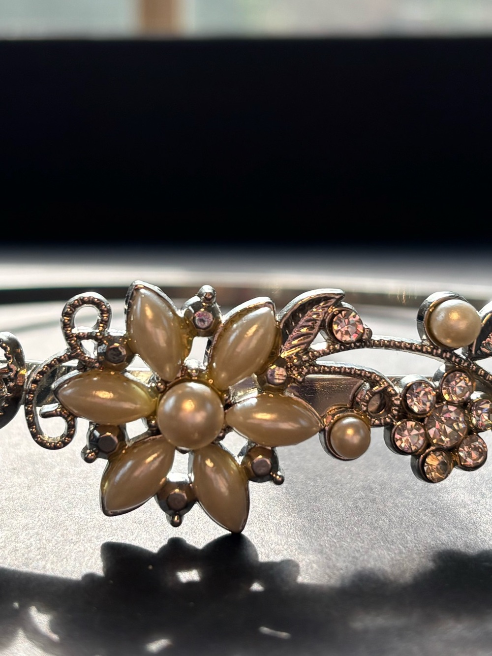 Vintage-style Floral Pearl and Rhinestone Headband